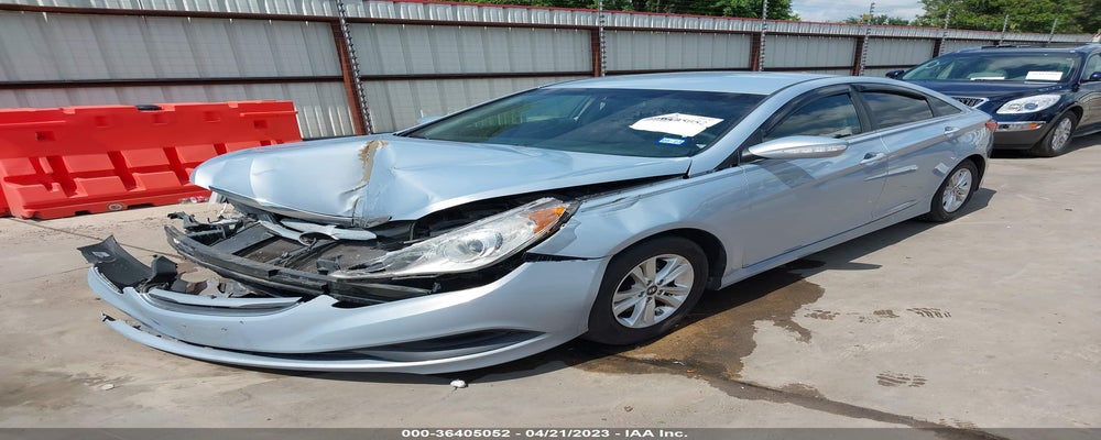 5NPEB4AC7EH858706 2014 HYUNDAI SONATA photo no. 2