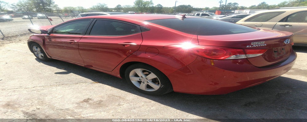 KMHDH4AE4DU516643 2013 HYUNDAI ELANTRA photo no. 3