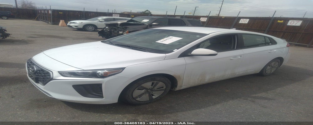 KMHC65LC3MU245447 2021 HYUNDAI IONIQ HYBRID photo no. 2