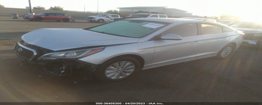 KMHE24L16GA018577 2016 HYUNDAI SONATA HYBRID photo no. 2