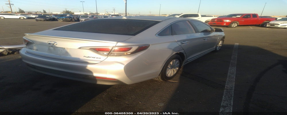 KMHE24L16GA018577 2016 HYUNDAI SONATA HYBRID photo no. 4