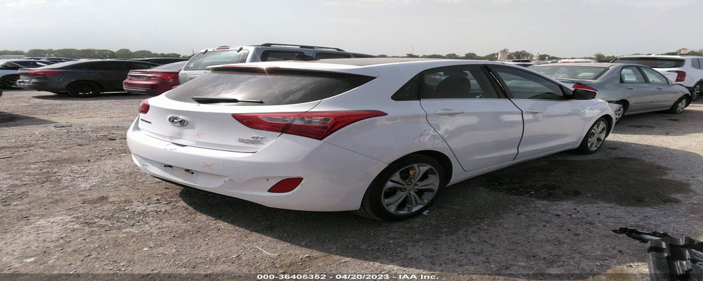KMHD35LE2DU037431 2013 HYUNDAI ELANTRA GT photo no. 4
