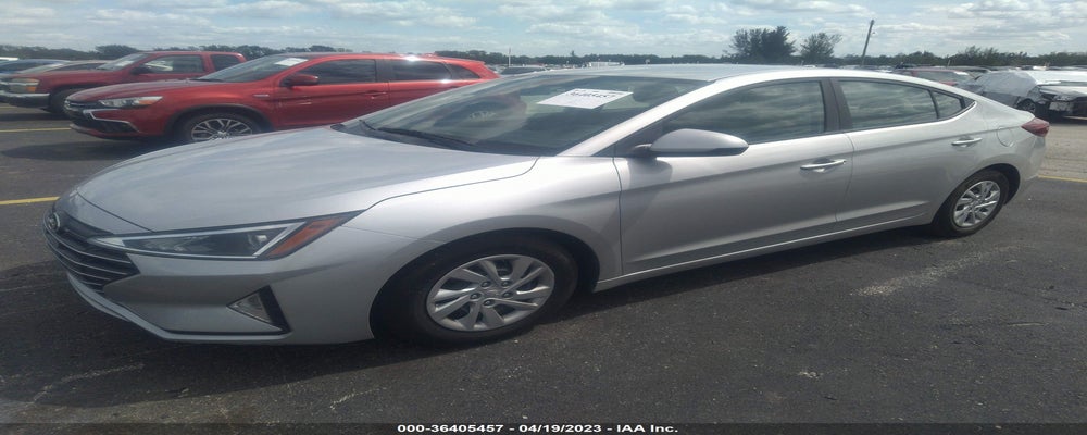 5NPD74LF1KH449391 2019 HYUNDAI ELANTRA photo no. 2