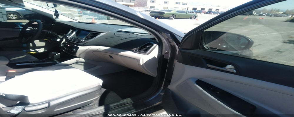 KM8J33A43JU767233 2018 HYUNDAI TUCSON photo no. 5