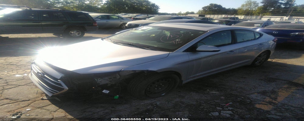 5NPD84LFXJH351813 2018 HYUNDAI ELANTRA photo no. 2