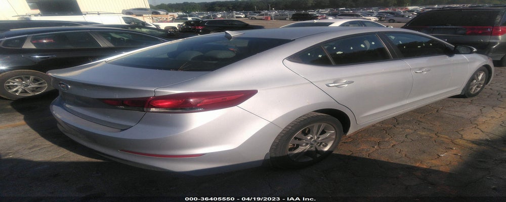 5NPD84LFXJH351813 2018 HYUNDAI ELANTRA photo no. 4