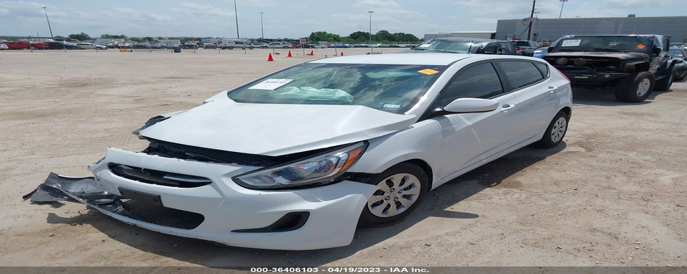 KMHCT5AE3HU356969 2017 HYUNDAI ACCENT photo no. 2