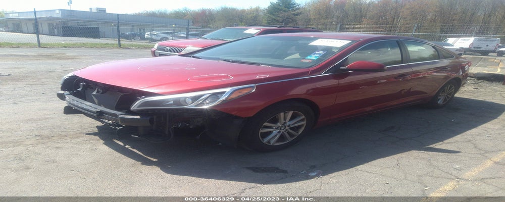 5NPE24AF7FH216840 2015 HYUNDAI SONATA photo no. 2