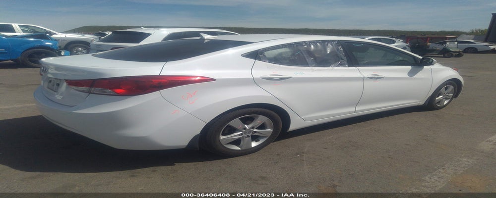 5NPDH4AE6DH245793 2013 HYUNDAI ELANTRA photo no. 4