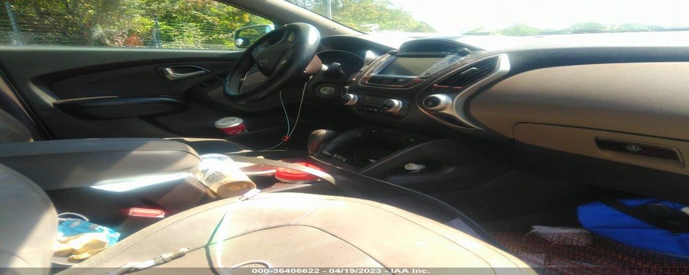 KM8JU3AC8BU236387 2011 HYUNDAI TUCSON photo no. 5