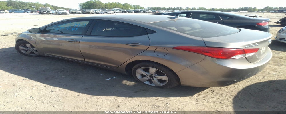 5NPDH4AE2DH223029 2013 HYUNDAI ELANTRA photo no. 3