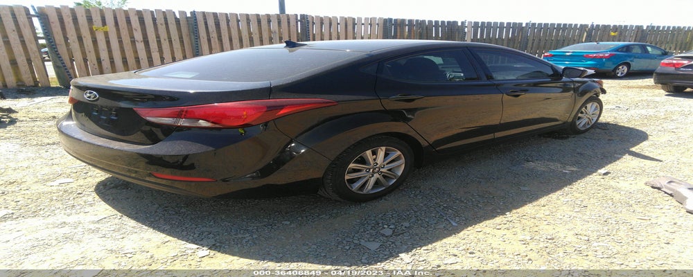 KMHDH4AE1GU475277 2016 HYUNDAI ELANTRA photo no. 4