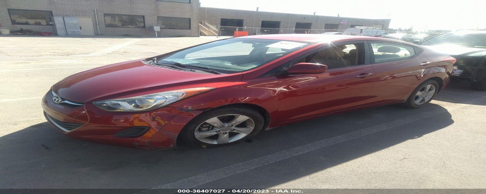 5NPDH4AE0DH363631 2013 HYUNDAI ELANTRA photo no. 2