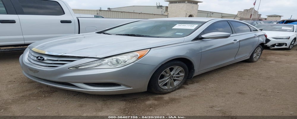 5NPEB4AC4CH452167 2012 HYUNDAI SONATA photo no. 2
