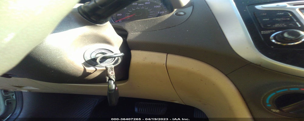 KMHCU4AE8CU267754 2012 HYUNDAI ACCENT photo no. 11