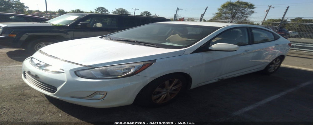 KMHCU4AE8CU267754 2012 HYUNDAI ACCENT photo no. 2
