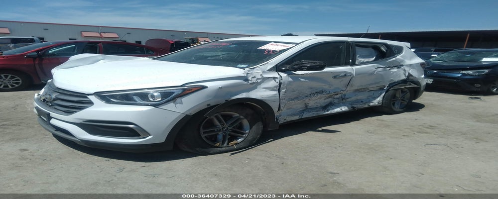 5NMZT3LB9JH072443 2018 HYUNDAI SANTA FE SPORT photo no. 2