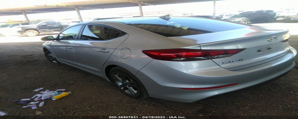 5NPD84LF9JH262461 2018 HYUNDAI ELANTRA photo no. 3
