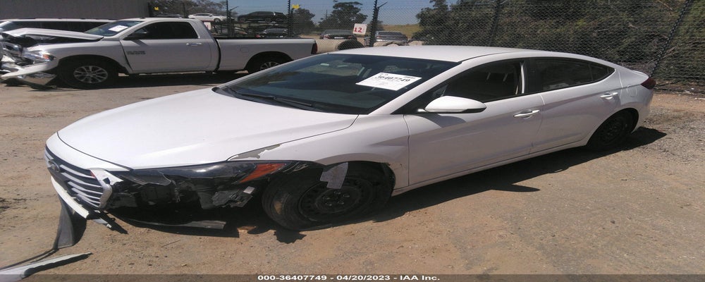 5NPD74LF2JH289035 2018 HYUNDAI ELANTRA photo no. 2