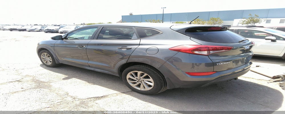 KM8J23A4XGU092458 2016 HYUNDAI TUCSON photo no. 3
