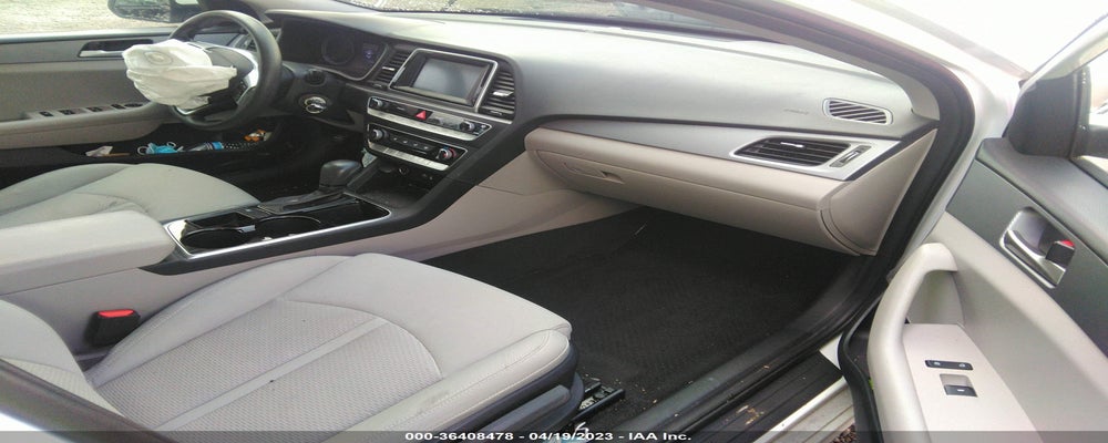 5NPE24AF7KH814923 2019 HYUNDAI SONATA photo no. 5