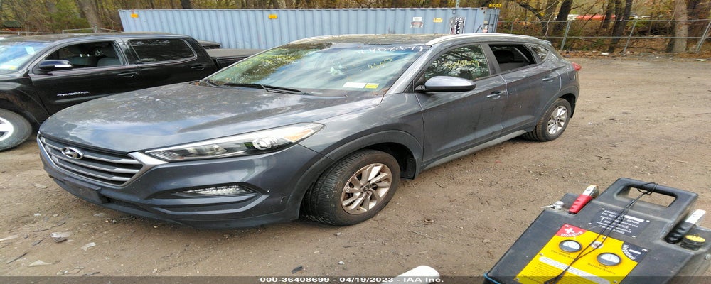 KM8J3CA47HU297315 2017 HYUNDAI TUCSON photo no. 2