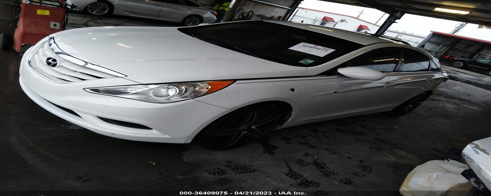 5NPEB4AC1CH364161 2012 HYUNDAI SONATA photo no. 2
