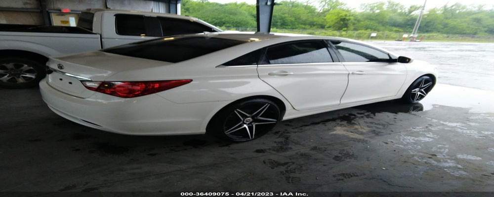 5NPEB4AC1CH364161 2012 HYUNDAI SONATA photo no. 4