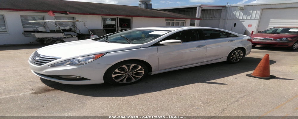 5NPEC4AB7EH868883 2014 HYUNDAI SONATA photo no. 2