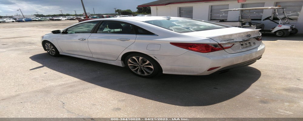 5NPEC4AB7EH868883 2014 HYUNDAI SONATA photo no. 3