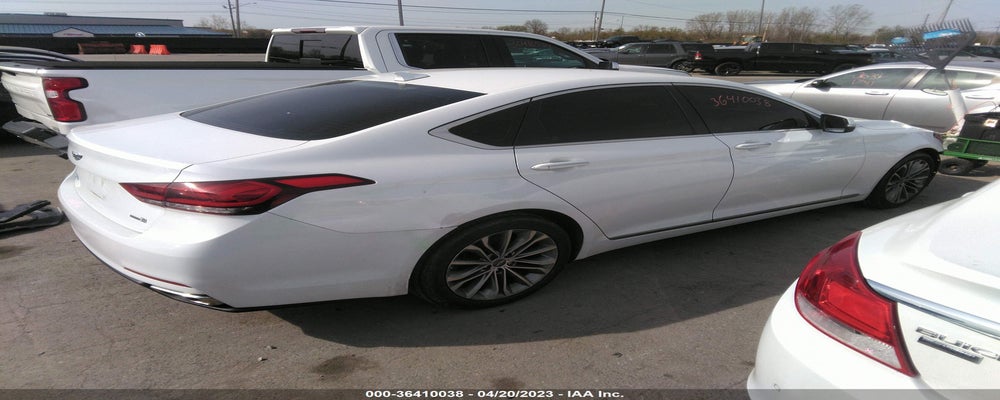 KMHGN4JE2FU063633 2015 HYUNDAI GENESIS photo no. 4