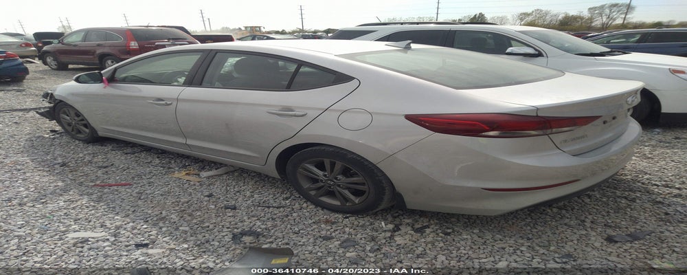 5NPD84LF8JH260569 2018 HYUNDAI ELANTRA photo no. 3