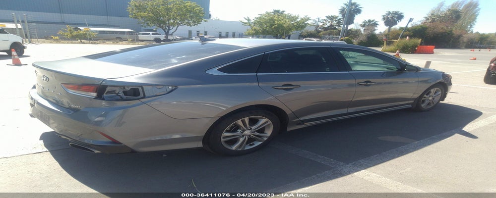 5NPE34AF1KH813859 2019 HYUNDAI SONATA photo no. 4