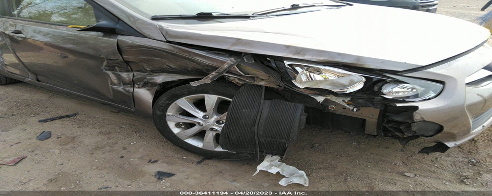 KMHCU4AE2DU434031 2013 HYUNDAI ACCENT photo no. 6