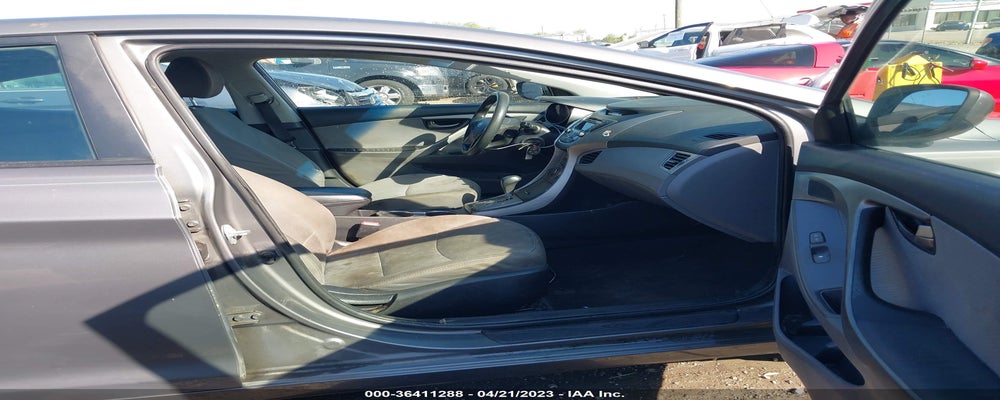 5NPDH4AE2DH419827 2013 HYUNDAI ELANTRA photo no. 5