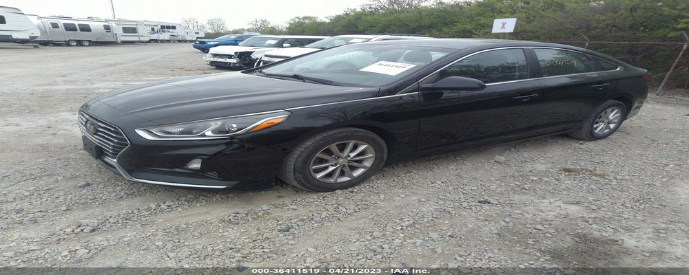 5NPE24AFXKH745659 2019 HYUNDAI SONATA photo no. 2