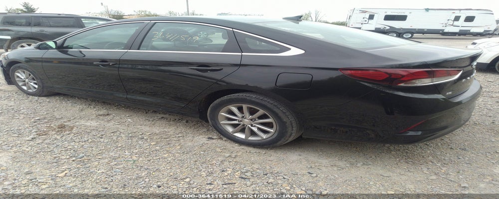 5NPE24AFXKH745659 2019 HYUNDAI SONATA photo no. 3