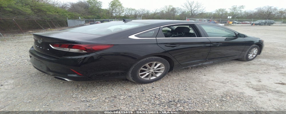 5NPE24AFXKH745659 2019 HYUNDAI SONATA photo no. 4