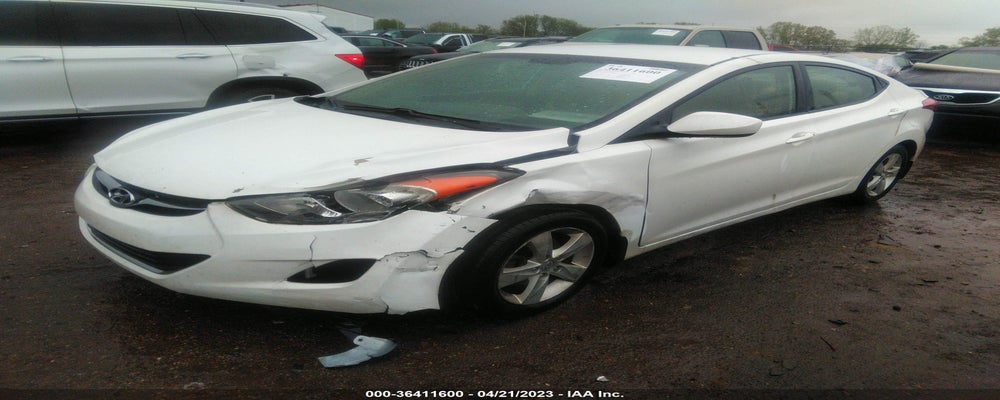 5NPDH4AE8DH168425 2013 HYUNDAI ELANTRA photo no. 2