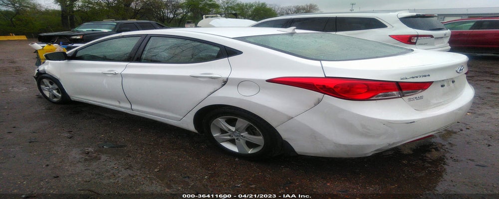 5NPDH4AE8DH168425 2013 HYUNDAI ELANTRA photo no. 3