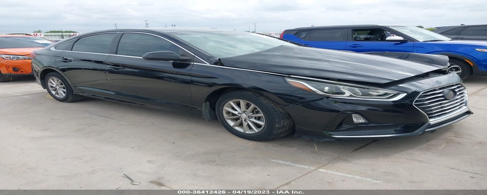 5NPE24AF2KH737944 2019 HYUNDAI SONATA photo no. 4