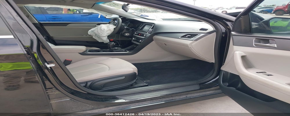5NPE24AF2KH737944 2019 HYUNDAI SONATA photo no. 5