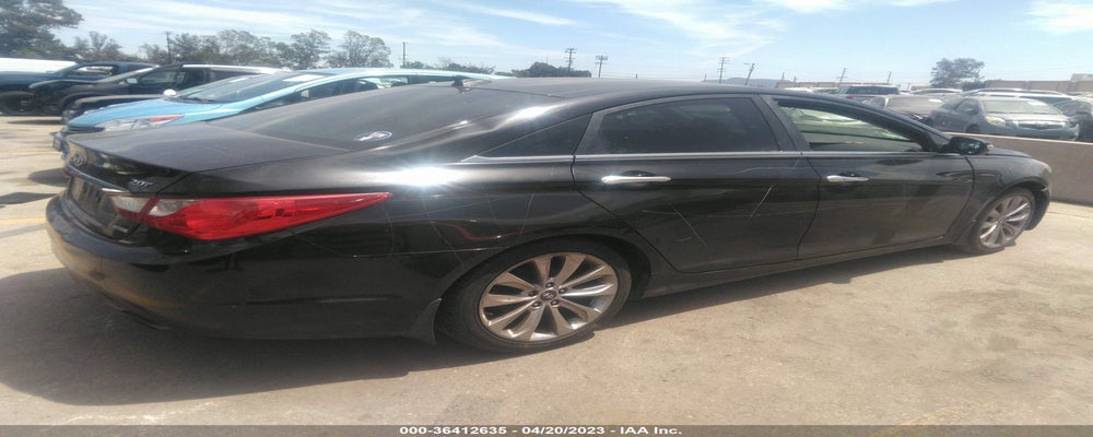 5NPEC4AB8CH383231 2012 HYUNDAI SONATA photo no. 4