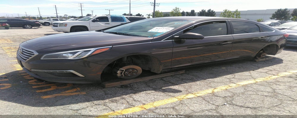 5NPE24AF6FH248890 2015 HYUNDAI SONATA photo no. 2
