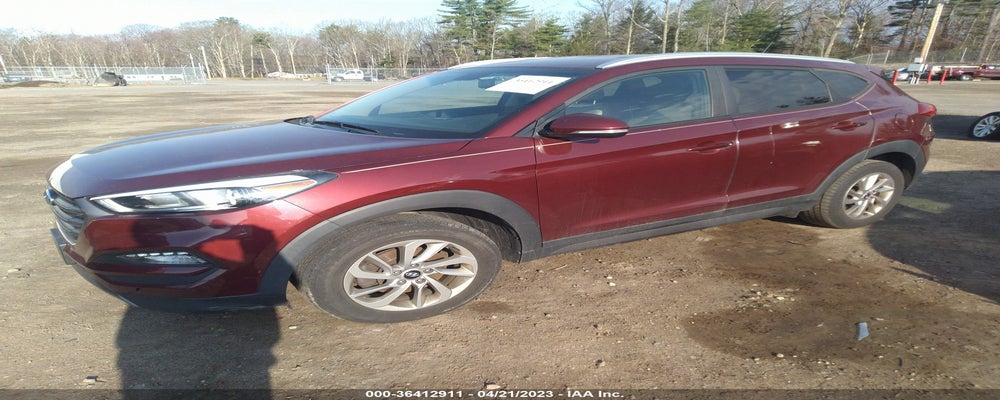 KM8J3CA25GU213652 2016 HYUNDAI TUCSON photo no. 2