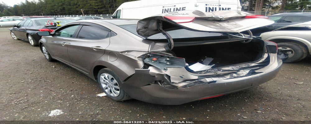 5NPDH4AE5BH021072 2011 HYUNDAI ELANTRA photo no. 3