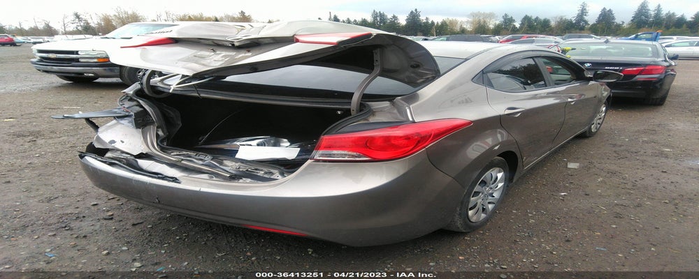 5NPDH4AE5BH021072 2011 HYUNDAI ELANTRA photo no. 4