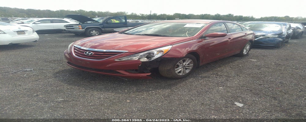 5NPEB4AC4DH798575 2013 HYUNDAI SONATA photo no. 2