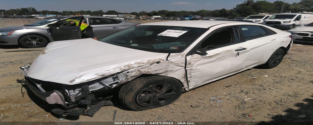 5NPLS4AG1NH060096 2022 HYUNDAI ELANTRA photo no. 2
