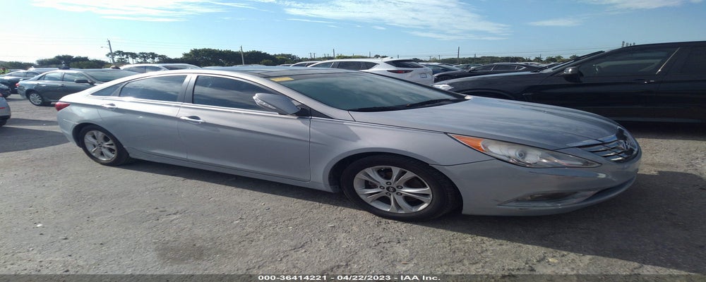 5NPEC4AC9DH617323 2013 HYUNDAI SONATA photo no. 11